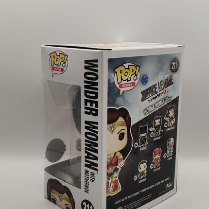 Funko Pop | #211 Wonder Woman and Motherbox | Justice League