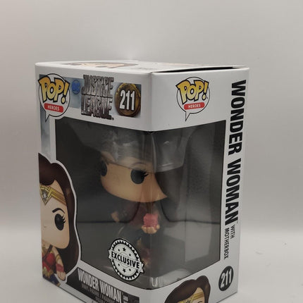 Funko Pop | #211 Wonder Woman and Motherbox | Justice League