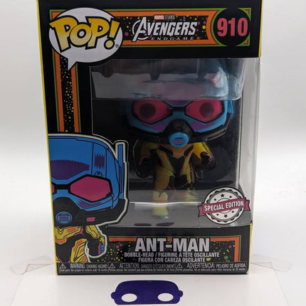 Funko Pop | #910 Ant-Man | Funko Blacklight | Marvel