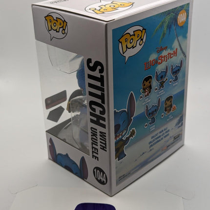 Funko Pop | #1044 Stitch with Ukulele| Diamond Collection | Diamond | Exclusive