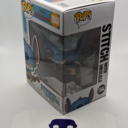 Funko Pop | #1044 Stitch with Ukulele | Diamond Collection | Diamond | Exclusive